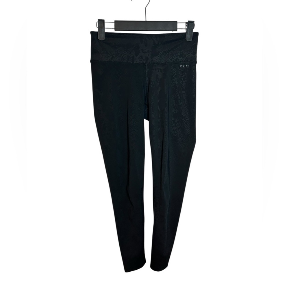 AR-33 BLACK MAMBA SNAKESKIN 7/8 MID RISE LEGGING